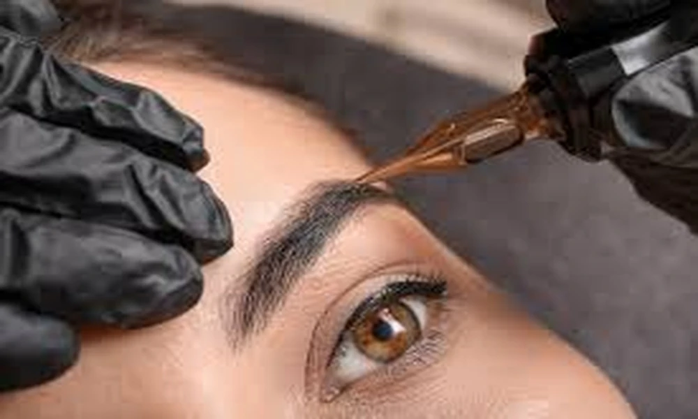 Semi-Permanent Make-Up Vs Microblading: What’s The Difference?